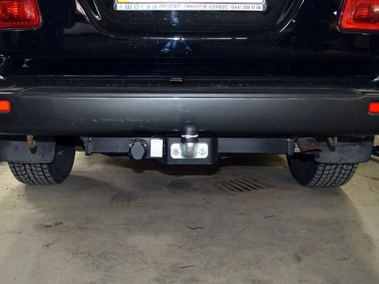 Фаркоп Imiola для Lexus LX 470 1998-2007. Фланцевое крепление. Артикул T.053