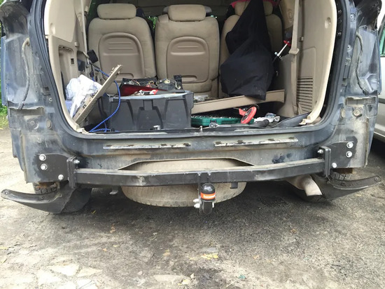 Фаркоп Oris (ранее Bosal) для Kia Carnival II минивэн 2006-2014. Артикул 6738-A