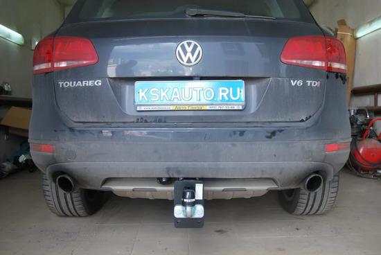 Фаркоп Westfalia балка под квадрат, без шара для Porsche Cayenne I (c зап. колесом) 2002-2010. Артикул 321641600001