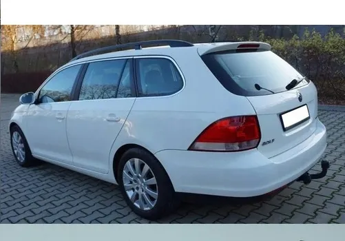 Фаркоп Auto-Hak для Volkswagen Jetta V седан 2005-2010. Артикул K 49
