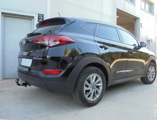 Фаркоп Aragon (быстросъемный крюк, горизонтальное крепление) для Kia Sportage IV до рестайлинга 2016-2018. Артикул E2502BS