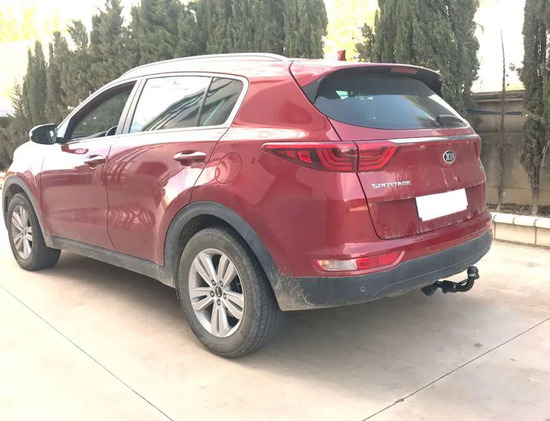 Фаркоп Aragon (быстросъемный крюк, горизонтальное крепление) для Kia Sportage IV до рестайлинга 2016-2018. Артикул E2502BS