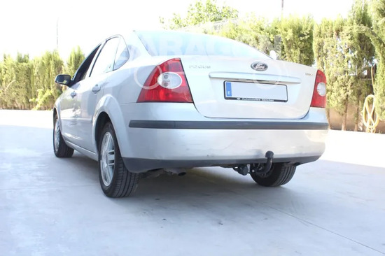 Фаркоп Aragon для Ford Focus ll седан 2005-2011. Артикул E2011CA