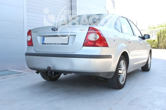 Фаркоп Aragon для Ford Focus ll седан 2005-2011. Артикул E2011CA