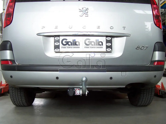 Фаркоп Galia оцинкованный для Peugeot 807 2002-2008. Артикул C031A