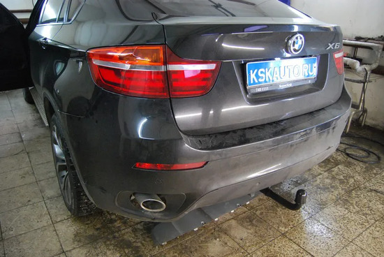 Фаркоп Auto-Hak для BMW X6 E71 (вкл. M-sport) 2008-2014. Быстросъемный крюк. Артикул B 19V