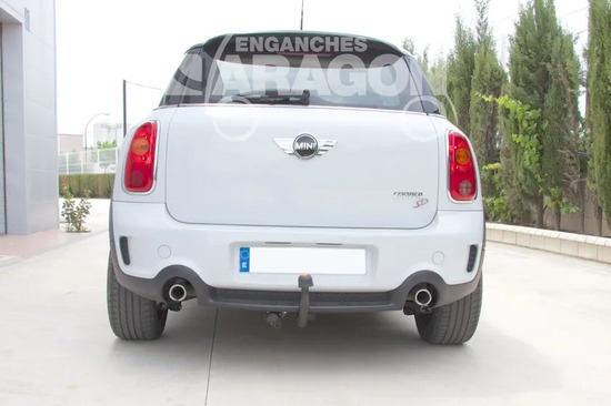 Фаркоп Aragon для Mini Countryman 2010-2017. Артикул E0809AV