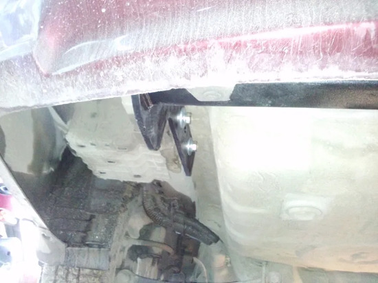 Фаркоп Oris (ранее Bosal) для Hyundai Accent II хэтчбек, седан 1999-2006. Артикул 4221-A