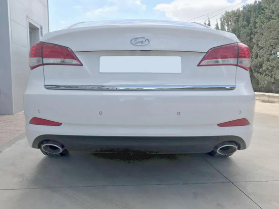 Фаркоп Aragon (быстросъемный крюк, вертикальное крепление) для Hyundai i40 седан 2011-2019. Артикул E2518AV