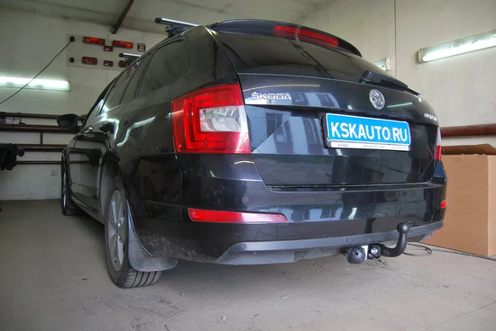Фаркоп Steinhof для Seat Leon III хетчбек 3/5-дв. 2012-2020. Артикул V-062