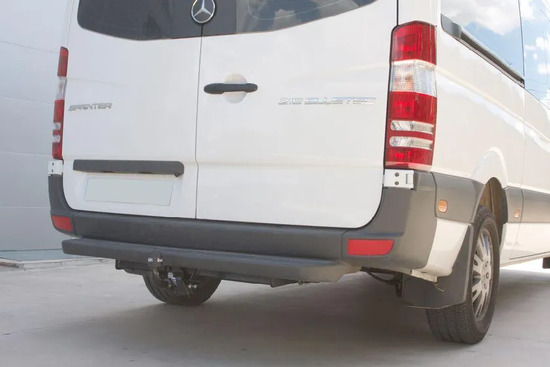 Фаркоп Aragon (быстросъемный крюк, горизонтальное крепление) для Mercedes-Benz Sprinter W906 (Европа) 2006-2018. Артикул E4107GS