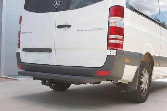 Фаркоп Aragon (быстросъемный крюк, горизонтальное крепление) для Mercedes-Benz Sprinter W906 (Европа) 2006-2018. Артикул E4107GS