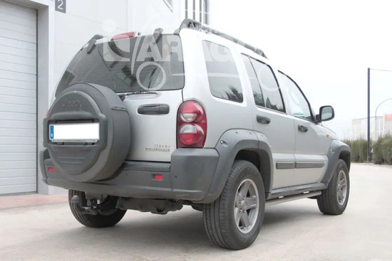 Фаркоп Aragon (быстросъемный крюк, горизонтальное крепление) для Jeep Cherokee KJ (Cherokee в России, Liberty в США) 2001-2008.. Артикул E2901CS