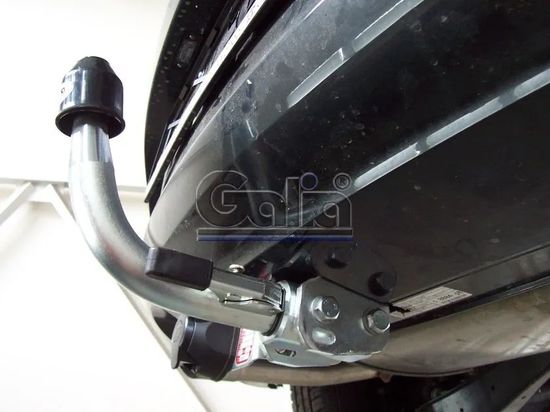 Фаркоп Galia оцинкованный для Seat Leon II 1P 2004-2012. Быстросъемный крюк. Артикул S074C