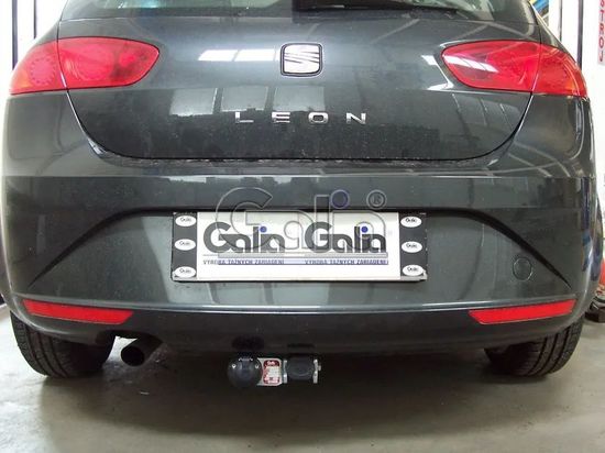 Фаркоп Galia оцинкованный для Seat Leon II 1P 2004-2012. Быстросъемный крюк. Артикул S074C