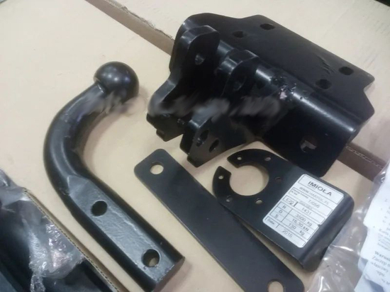 Фаркоп Imiola для Toyota Land Сruiser Prado 150 2009-2022. Артикул T.056