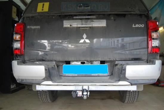Фаркоп Galia оцинкованный для Mitsubishi L200 V 2015-2022. Артикул M120A