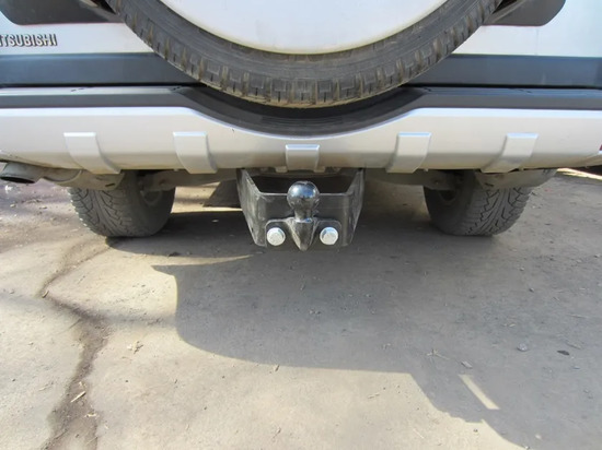 Фаркоп Oris (ранее Bosal) для Mitsubishi Pajero III 2000-2006. Фланцевое крепление. Артикул 4125-F