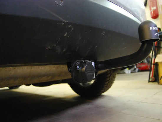 Фаркоп Imiola для Kia Sportage III 2010-2016. Артикул J.038