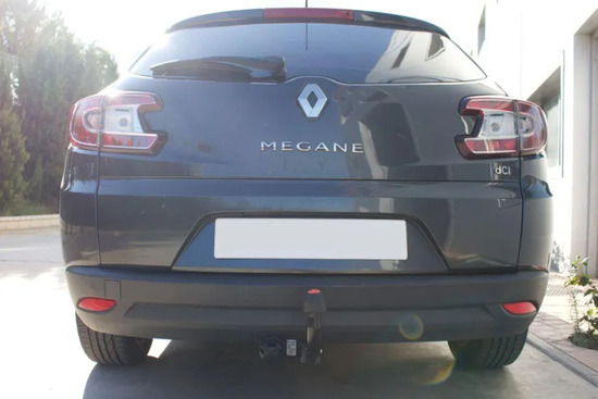 Фаркоп Aragon для Renault Megane III кабриолет, универсал 2010-2022. Артикул E5230BA