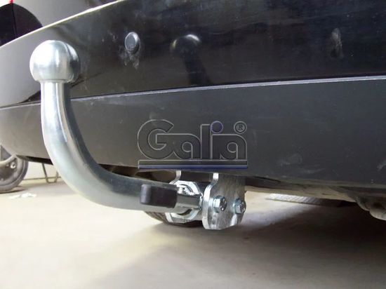 Фаркоп Galia оцинкованный для Volkswagen Golf IV седан, универсал 1996-2003. Быстросъемный крюк. Артикул S088C