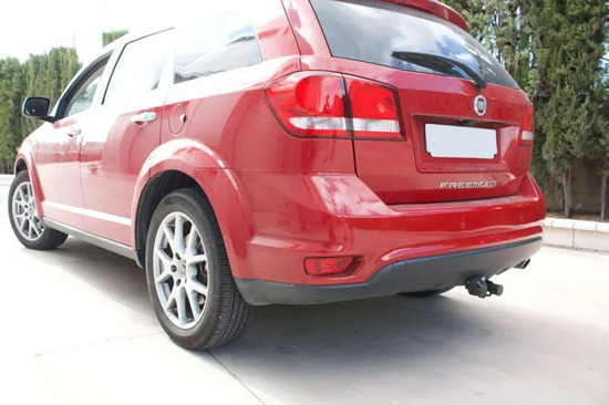 Фаркоп Aragon (быстросъемный крюк, горизонтальное крепление) для Dodge Journey 2011-2020.. Артикул E1702AS