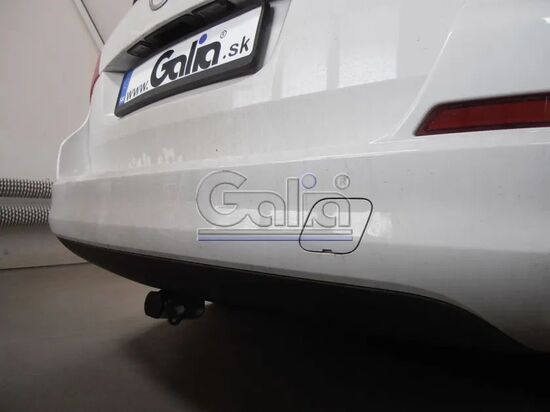 Фаркоп Galia оцинкованный для Opel Astra J универсал 2009-2015. Быстросъемный крюк. Артикул O061C