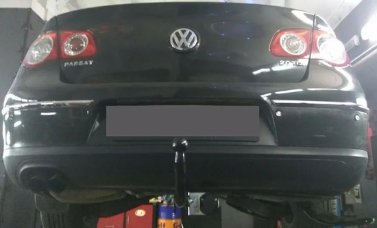 Фаркоп Лидер-Плюс для Volkswagen Passat B6 седан 2005-2011. Артикул V107-A