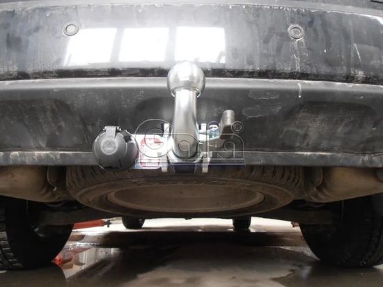Фаркоп Galia оцинкованный для Kia Sorento II 2009-2012. Быстросъемный крюк. Артикул H069C