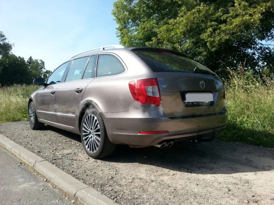 Фаркоп Imiola для Skoda Superb II седан, универсал 2008-2015. Артикул Z.013