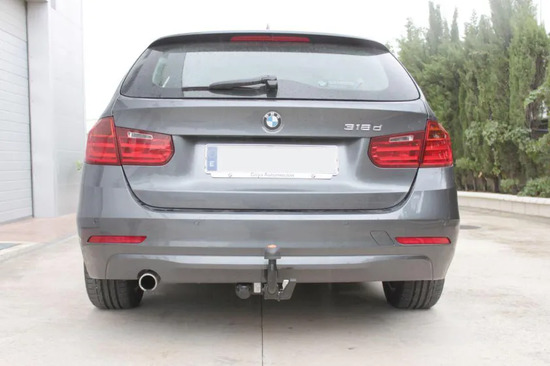 Фаркоп Aragon (быстросъемный крюк, горизонтальное крепление) для BMW 3-серия F30/31 седан, универсал (искл. М3) 2012-2022.. Артикул E0800IS