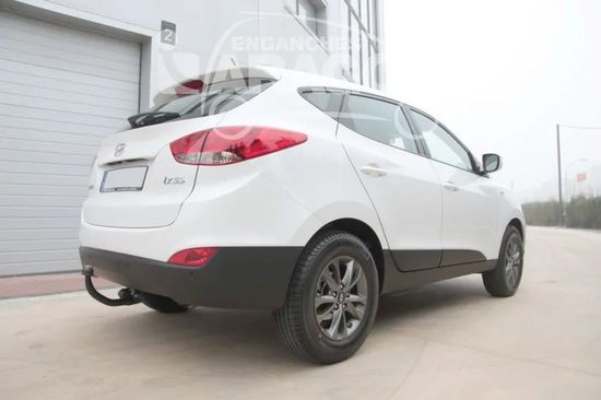 Фаркоп Aragon (быстросъемный крюк, вертикальное крепление) для Hyundai ix35 2010-2015.. Артикул E2514AV