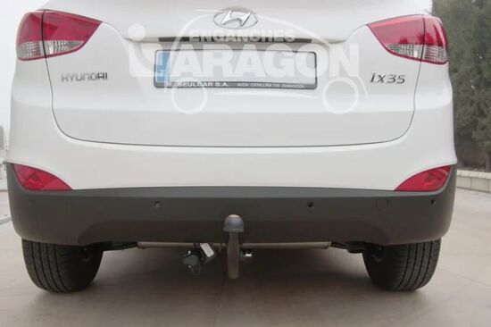 Фаркоп Aragon (быстросъемный крюк, вертикальное крепление) для Kia Sportage III 2010-2016.. Артикул E2514AV