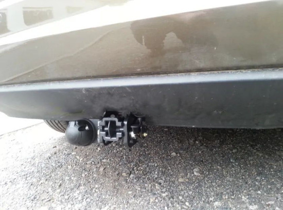 Фаркоп Auto-Hak для Volkswagen Sharan 2010-2011. Быстросъемный крюк. Артикул K 54A