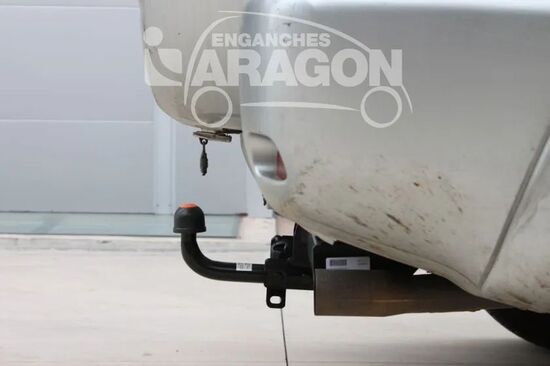 Фаркоп Aragon для Toyota RAV4 II 3/5 -дв. 2000-2006. Артикул E6405BA