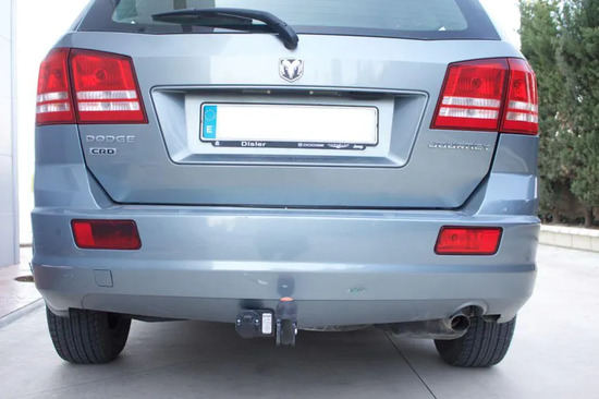 Фаркоп Aragon для Fiat Freemont 2011-2022. Артикул E1702AA