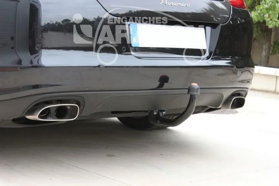Фаркоп Aragon (быстросъемный крюк, вертикальное крепление) для Porsche Panamera 2009-2016.. Артикул E4900AV