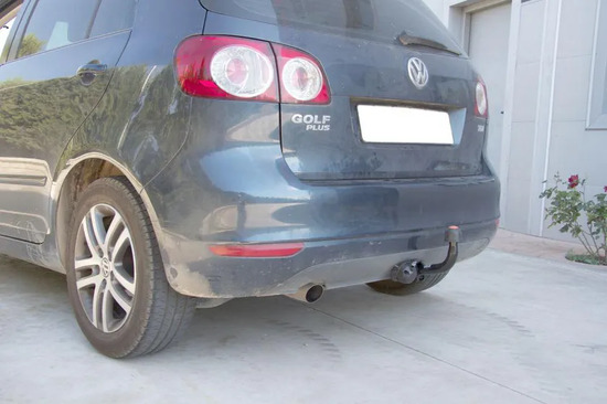 Фаркоп Aragon для Volkswagen Golf V, VI хэтчбек 3/5-дв. 2003-2012. Артикул E6700DA