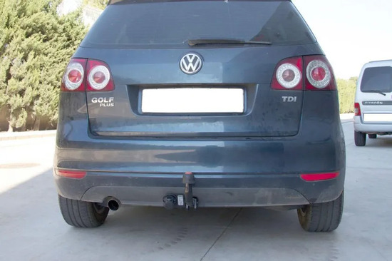 Фаркоп Aragon для Volkswagen Golf V, VI хэтчбек 3/5-дв. 2003-2012. Артикул E6700DA
