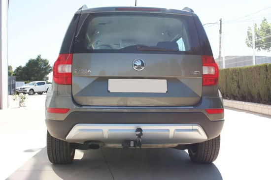 Фаркоп Aragon для Volkswagen Golf V, VI хэтчбек 3/5-дв. 2003-2012. Артикул E6700DA