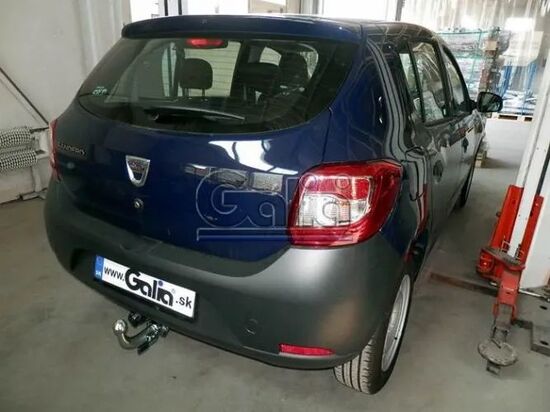 Фаркоп Galia оцинкованный для Renault Sandero Stepway I 2010-2014. Быстросъемный крюк. Артикул D040C