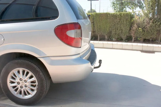 Фаркоп Aragon для Chrysler Voyager IV (Иск. 4X4 и Stown Go) 2001-2008. Артикул E1100CA