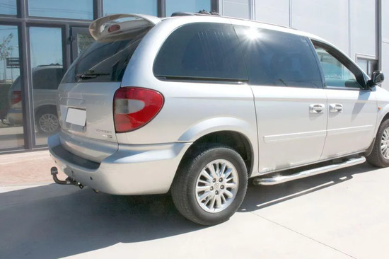 Фаркоп Aragon для Chrysler Voyager IV (Иск. 4X4 и Stown Go) 2001-2008. Артикул E1100CA