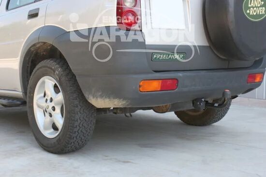 Фаркоп Aragon для Land Rover Freelander 1998-2006. Артикул E3503AA