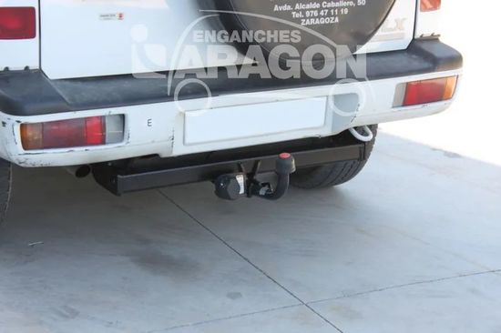 Фаркоп Aragon для Suzuki Grand Vitara XL-7 5-дв. 1998-2006. Артикул E6102BA