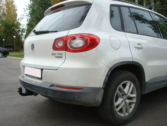 Фаркоп Auto-Hak для Volkswagen Tiguan 2007-2016. Артикул K 51
