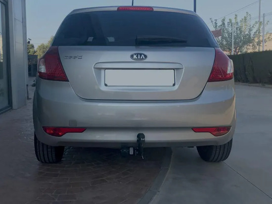 Фаркоп Aragon для Hyundai i30 I хэтчбек 5-дв. 2007-2010. Артикул E3009AA