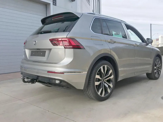 Фаркоп Aragon (быстросъемный крюк, горизонтальное крепление) для Skoda Kodiaq 2017-2022. Артикул E6711BS