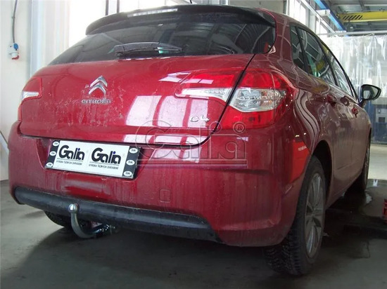 Фаркоп Galia оцинкованный для Peugeot 308 I хэтчбек 5-дв. 2007-2012. Быстросъемный крюк. Артикул C038C