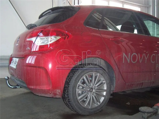 Фаркоп Galia оцинкованный для Peugeot 308 I хэтчбек 5-дв. 2007-2012. Быстросъемный крюк. Артикул C038C